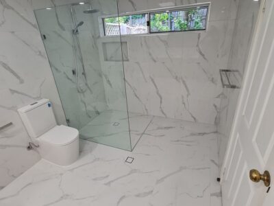 Wall to wall tiles_Luxury bathroom renovations (6)
