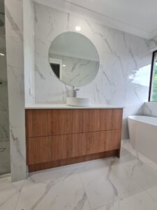 Wood Vanity_Luxury bathroom renovations (3)